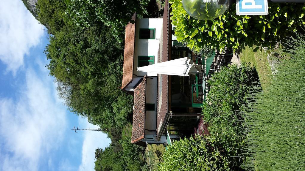 Trattoria I Bodega Hotell Abbadia Lariana Rum bild